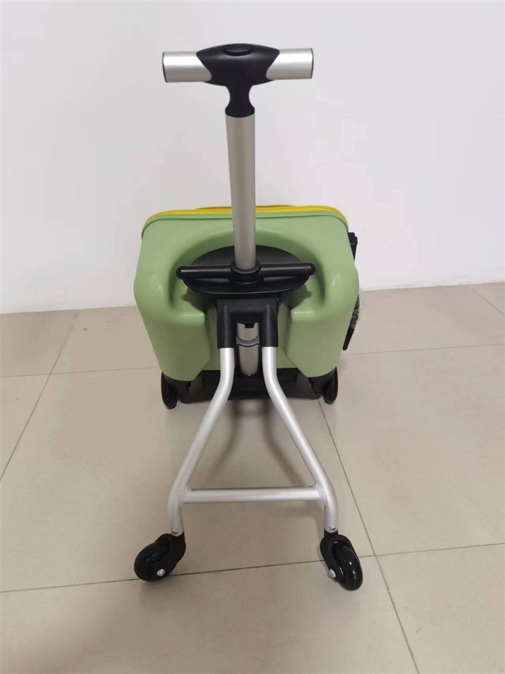 Ride-On Kids Suitcase With Brake Wheels